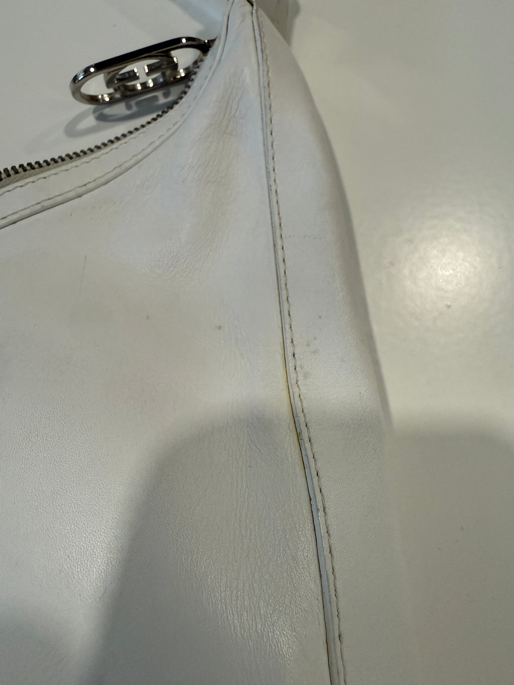 White Leather Gucci Handbag