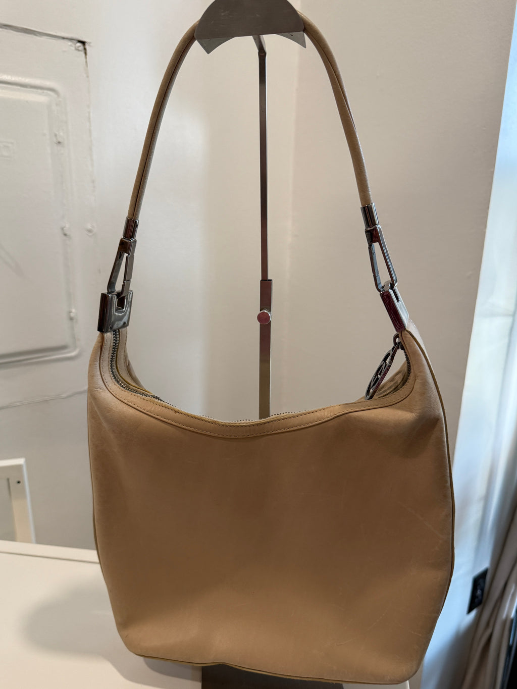 Cream Leather Gucci Handbag