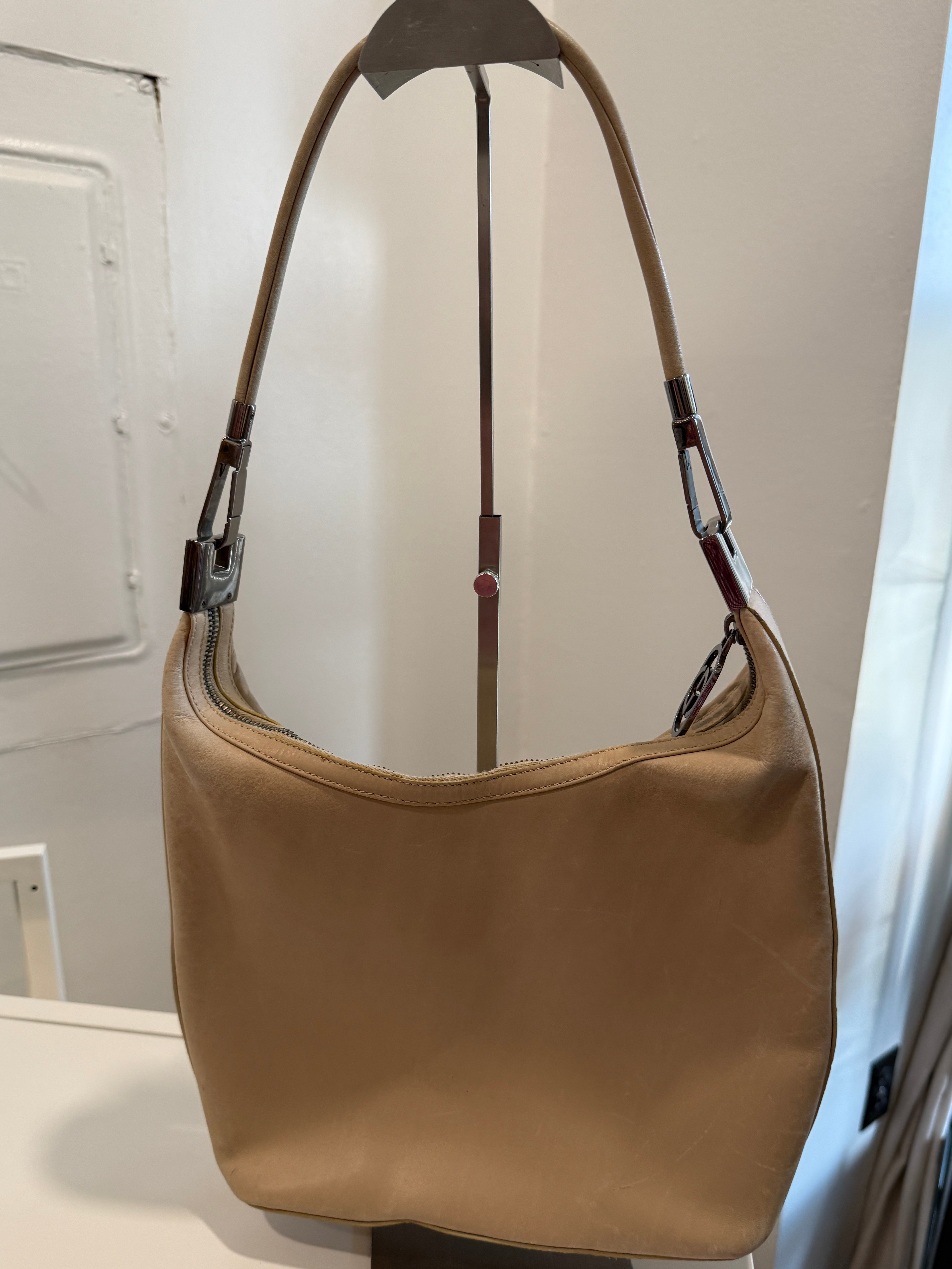 Cream Leather Gucci Handbag