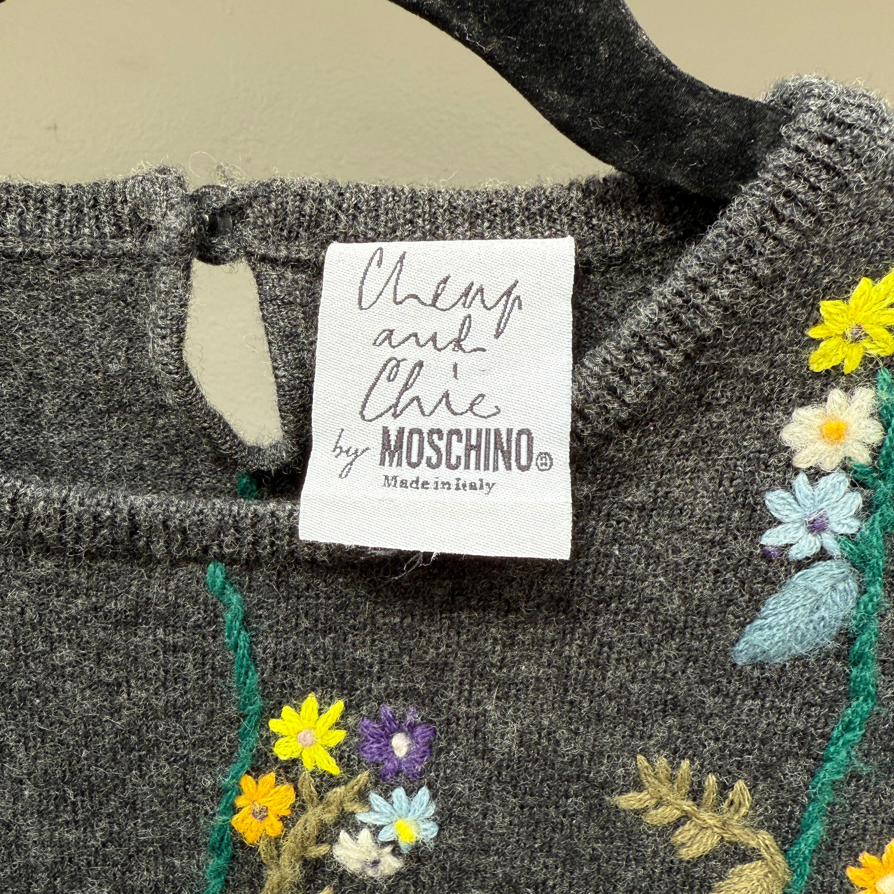 Moschino Lambwool
Floral Crop