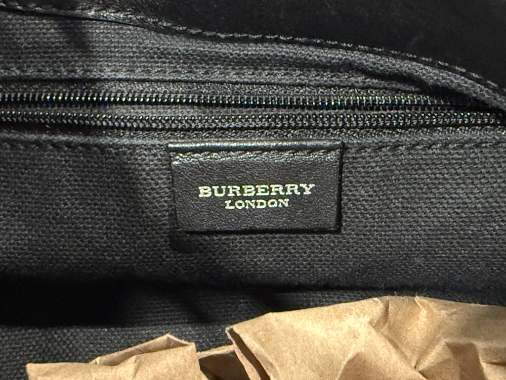 Burberry black leather purse
