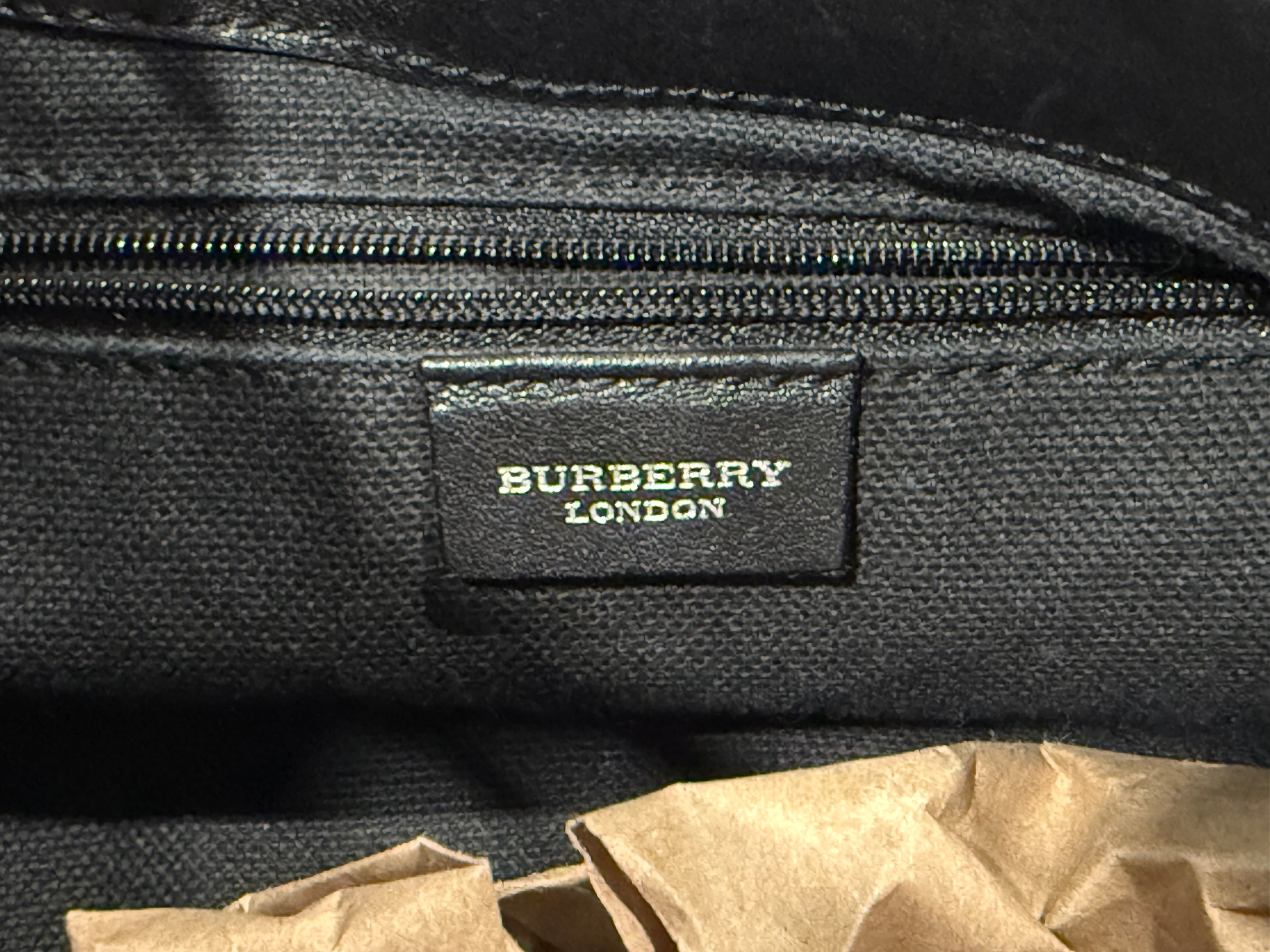 Burberry black leather purse