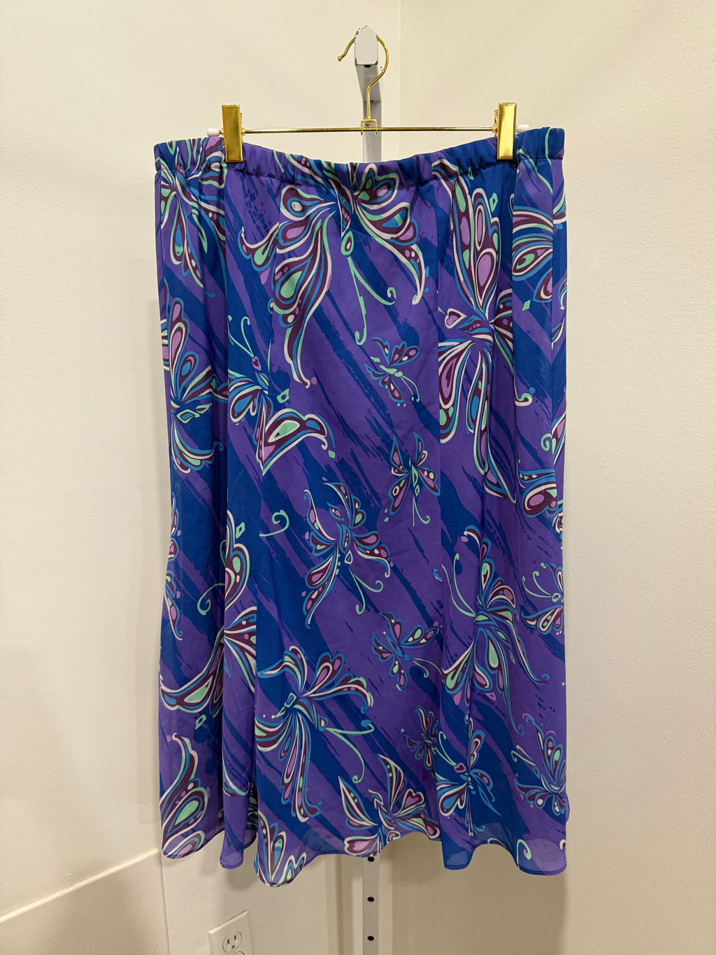 Butterfly pattern midi skirt