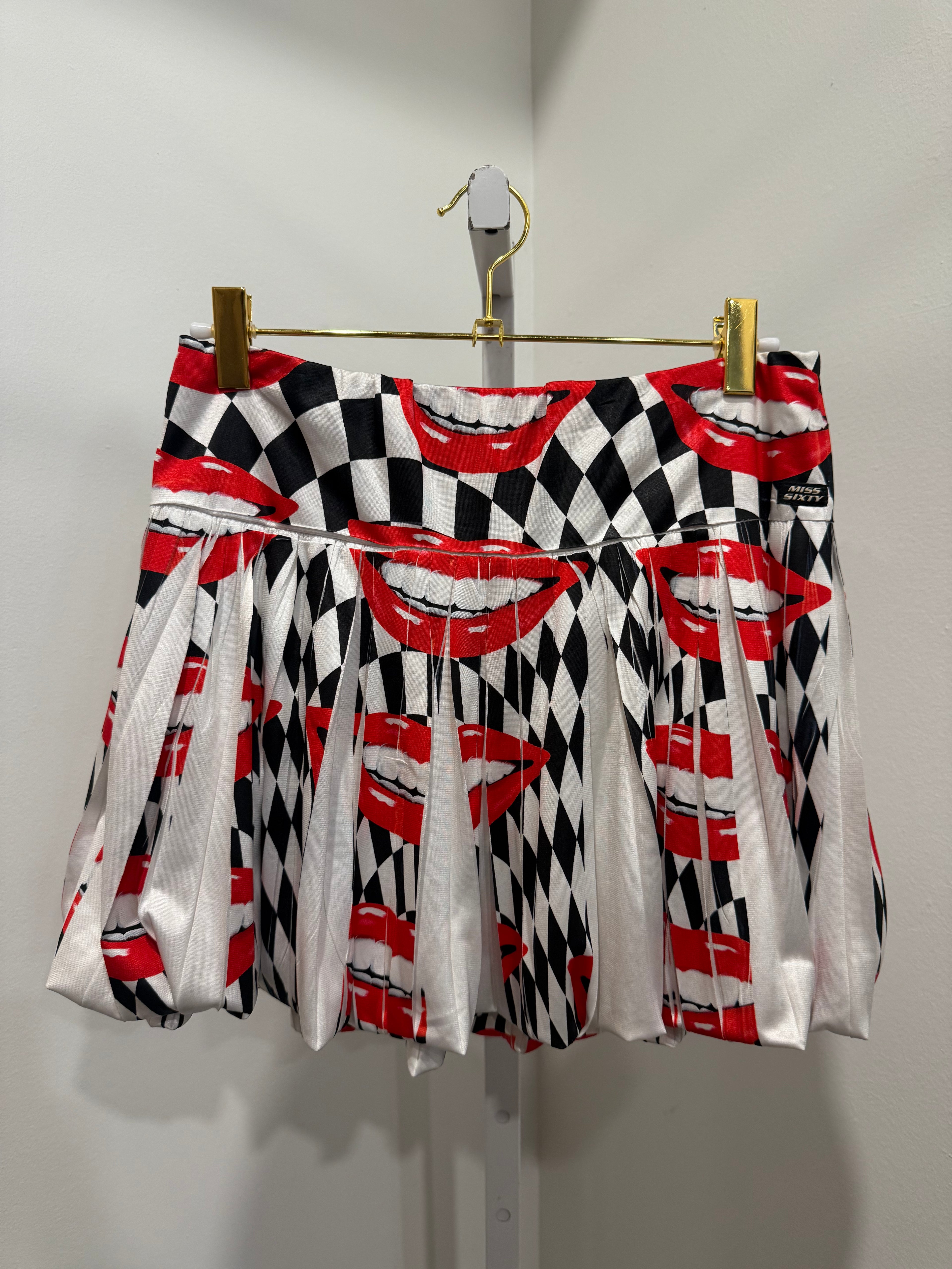 Miss Sixty Iconic
Lip Print Skirt