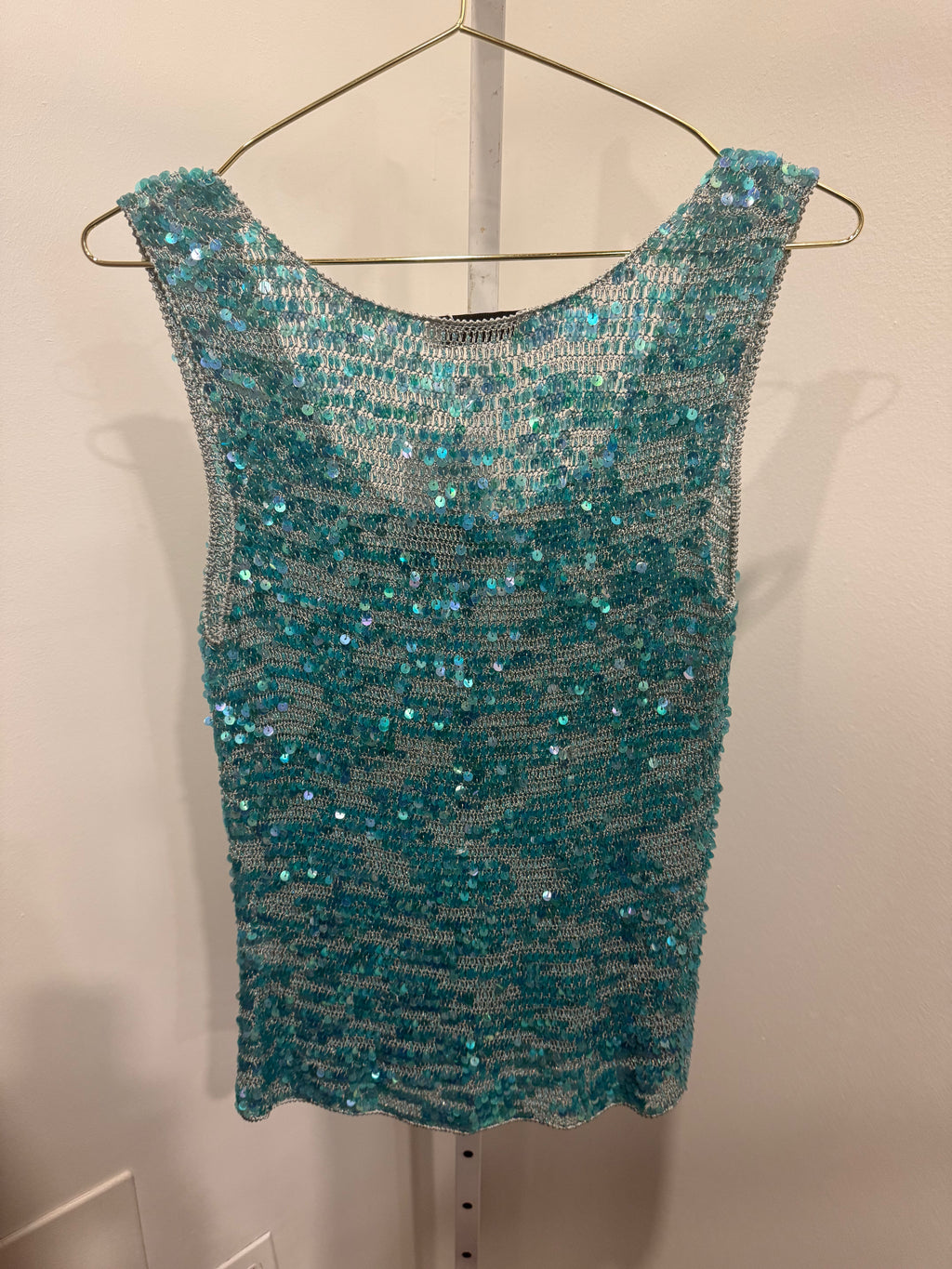 Blue sequin crochett top