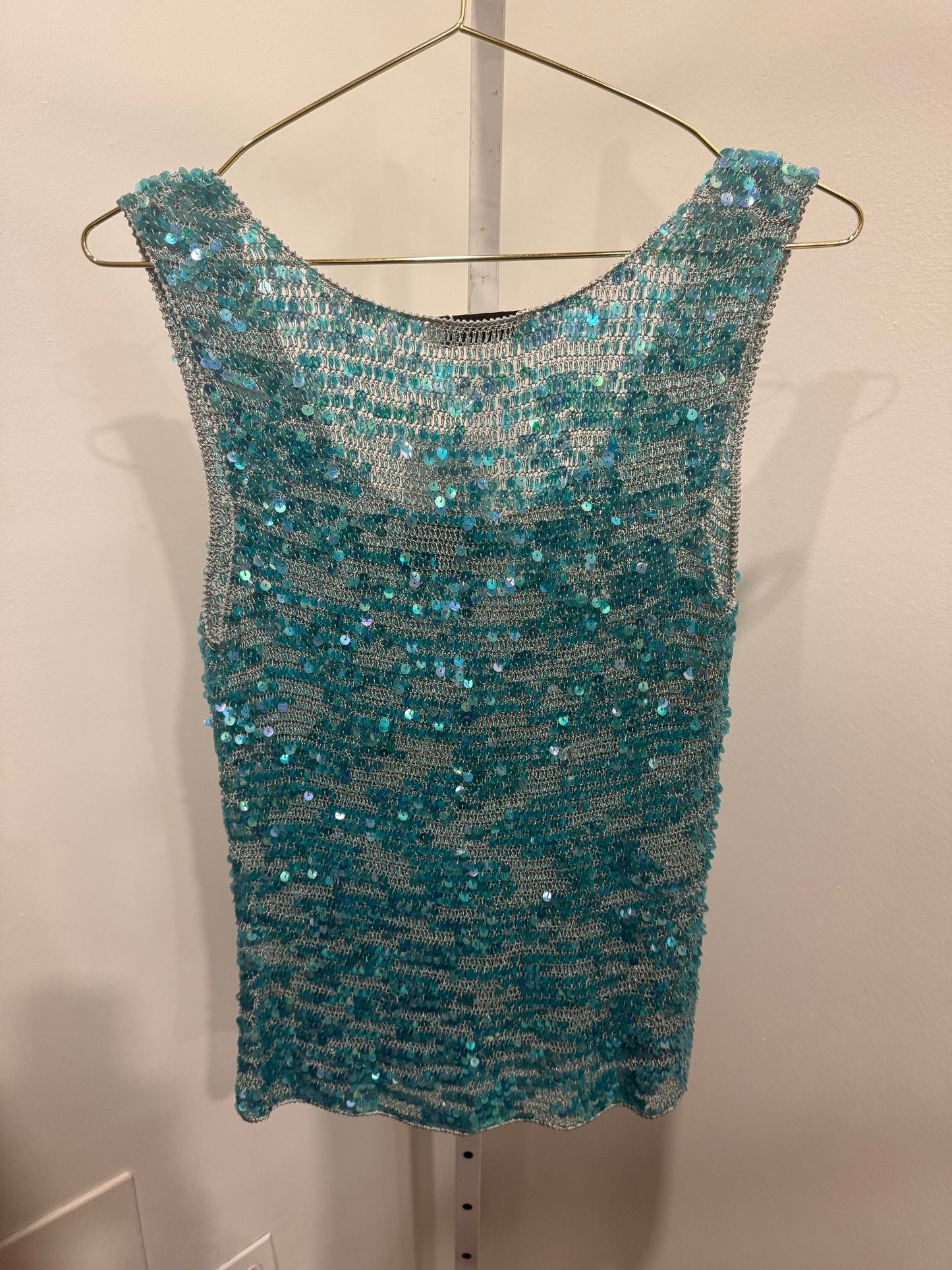 Blue sequin crochett top